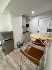 Cozy 1BD Studio in Downtown Stamford - Image 3