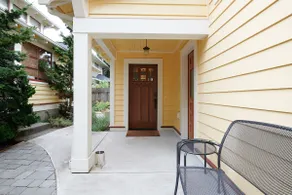 NE Portland Craftsman Guest House - Image 3