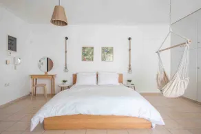 Athenian home - Image 3