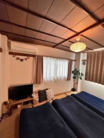 10 minutes to Namba / Direct access to the airport. New home promotion. Newly renovated cozy apartment in Showa style - Dama. - Image 4
