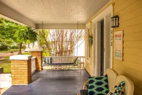 Lynn St Bungalow - Image 2