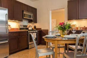 The Bucktown House - Historic Coachhouse Since '08 - Image 2