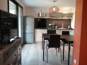 Loft atmosphere - Image 5