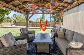 Art house. 10 min to napa/hilltop views - Image 4