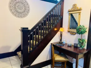 2 Units in 1 ! Sleeps 11 *King Beds* Midtown - Image 3