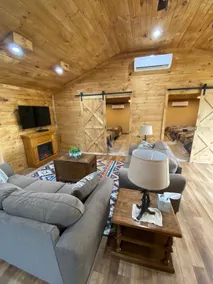 Bear Creek Cabins #2 - Image 4