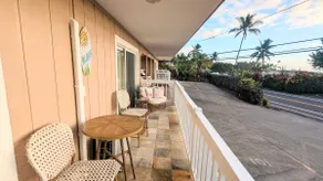 2 Bed 2 Bath Surfing & Snorkeling in Kahaluu Bay - Image 3