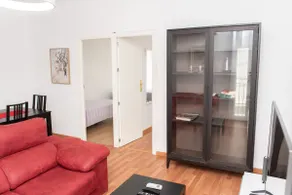 Alexa Apartment, 800 meters from the Cathedral, WiFi, Smart TV - Image 4