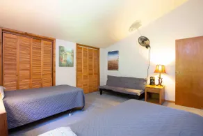Pine Lake Lodge: Sleeps 8 on tranquil acreage - Image 5