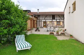 House and garden for 5/6 people at Lake Der - Image 2