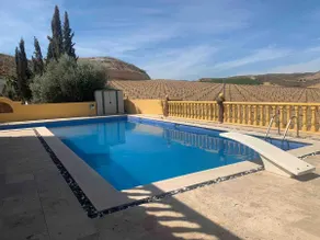 Villa grande, espaçosa isolada, com piscina privada, Antas, acomoda confortavelmente 8 - Image 5