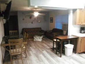 Steinhatchee Fun! King/Queen 2 bdrm Full kitchen! - Image 4