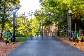 Close to Louisville,Hot Tub,Fire Pit,Game Room,  and 4 Bedrooms 3 Baths - Image 3