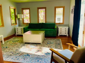 Sweet comfy cottage on Small Point Road - Image 2