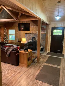 Updated cabin, surrounded by the forest! - Image 5