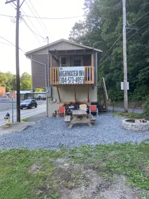 High Water Inn - Image 3