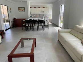 Country house with pool - Image 5