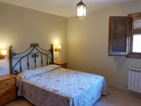 Maria Teresa apartments with mountain views. - Image 3