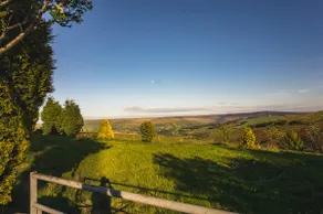 Luxury traditional stone farmhouse in Saddleworth - Image 5