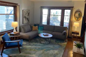 Tranquil Hideaway in Elmwood Village - Image 3