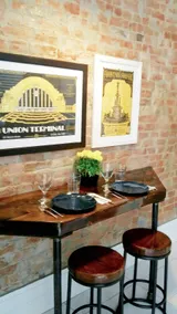 Authentically restored OTR/downtown Cincy apt. - Image 4