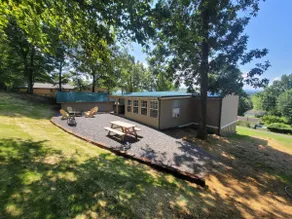Lakeway at Douglas lake, HOT TUB, fire pit, Quiet - Image 3