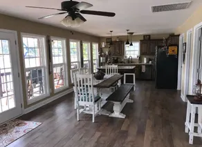 Waterfront house on Weiss Lake - Image 3