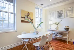 Stunning apartment heart of Williamsburg 2bd/2ba - Image 2