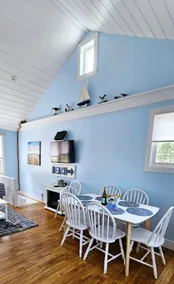 Nautical Cottage Near Beach, Wineries, Golf, Shops - Image 5