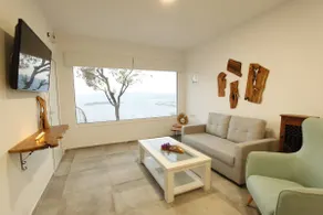 Villa porch - Image 2