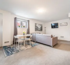 1 Bdrm, Sofa bed, kitchenette &Beach parking pass - Image 5