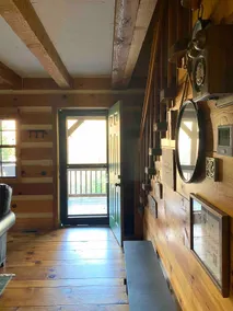 Charming Tryon log cabin. Great location! - Image 4