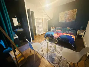 Comfortable 4 bedroom townhouse - Image 4