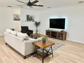 Lovely 4 bedroom home, with pool , heating pool is 45$ a day extra on request - Image 3