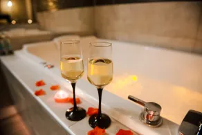 Den romantiske suite med jacuzzi - Image 2