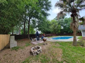 Peaceful Hideaway -5 mins to Ft Stewart, Pool, W+D - Image 2