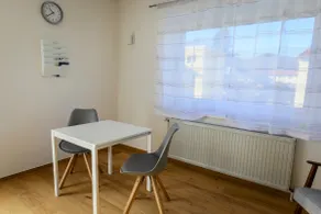 Charming 40m2 with parking, 10min to center - Image 4