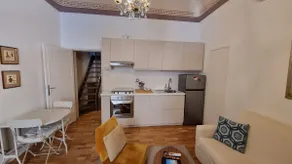 Charming apartment in a 19th-century building - Image 3