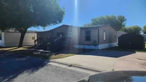 Entire Cozy Home 3bd-2 bath Free parking+WiFi - Image 2