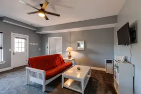 Large 2 bedroom basement apartment in W Nashville - Image 5