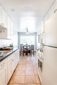 Delightful Beauty! large apartment in San Carlos - Image 4