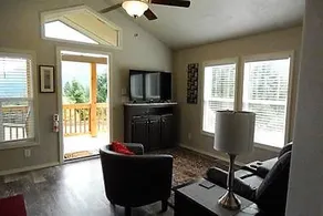 Mt Defiance Cabin mit Blick auf den Columbia River - Image 2