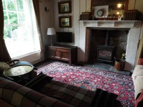 Lakeside Cottage, Silverdale, Lancashire - Image 2