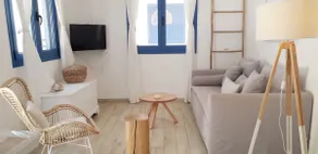 An Eden for two+ (a small apartment in a lemon tree garden next to the sea) - Image 3