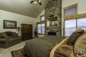 Lakeside Mountain Condo - Image 2