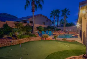 Paradise off the strip, 4BR + Big Loft + Fun Backyard - Image 4