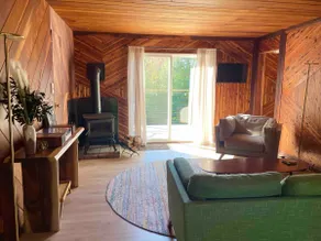 Lovely Cottage w/ Jacuzzi+Woodstove! - Image 5