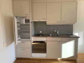 Wonderful, quiet studio with kitchen & parking - Image 5