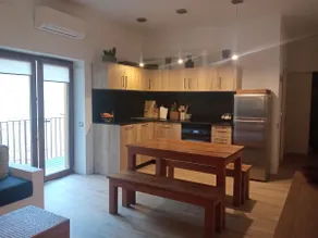 Small apartment in the center of Begur with parking - Image 2