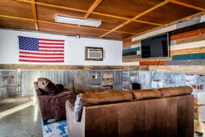 11 bedroom Western Mn Family Fun Lodge- Sleeps 20+ - Image 4
